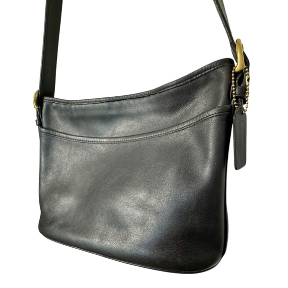 Vintage Coach Legacy 4143 Crossbody Bag in Black Leather Coach Vintage - Picture 2 of 16
